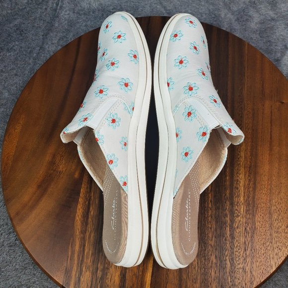 Clarks Mules Sandals Women's 10 Narrow Floral Breeze Shore Slip On Comfort Shoes - Picture 5 of 8